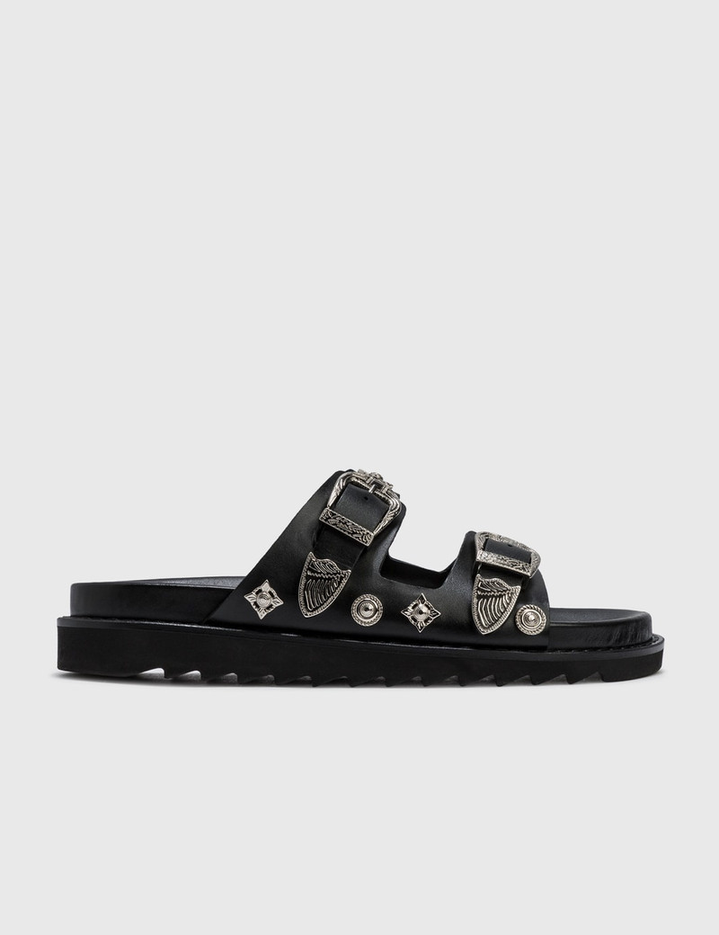 STUDDED LEATHER SLIDES 1