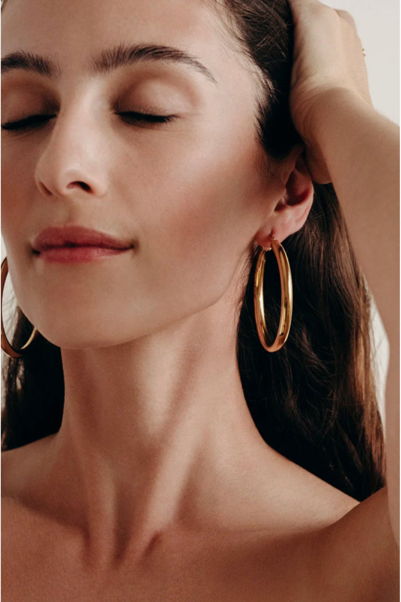 LoveShackFancy BYCHARI Sade L Hoops outlook