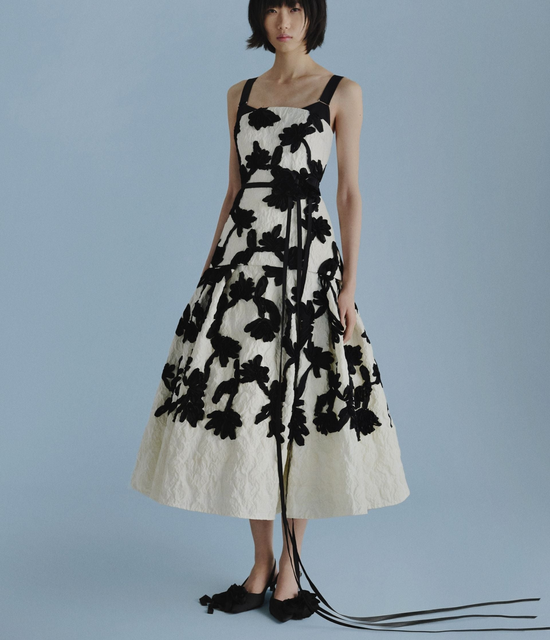 SLEEVELESS COCKTAIL DRESS - 3