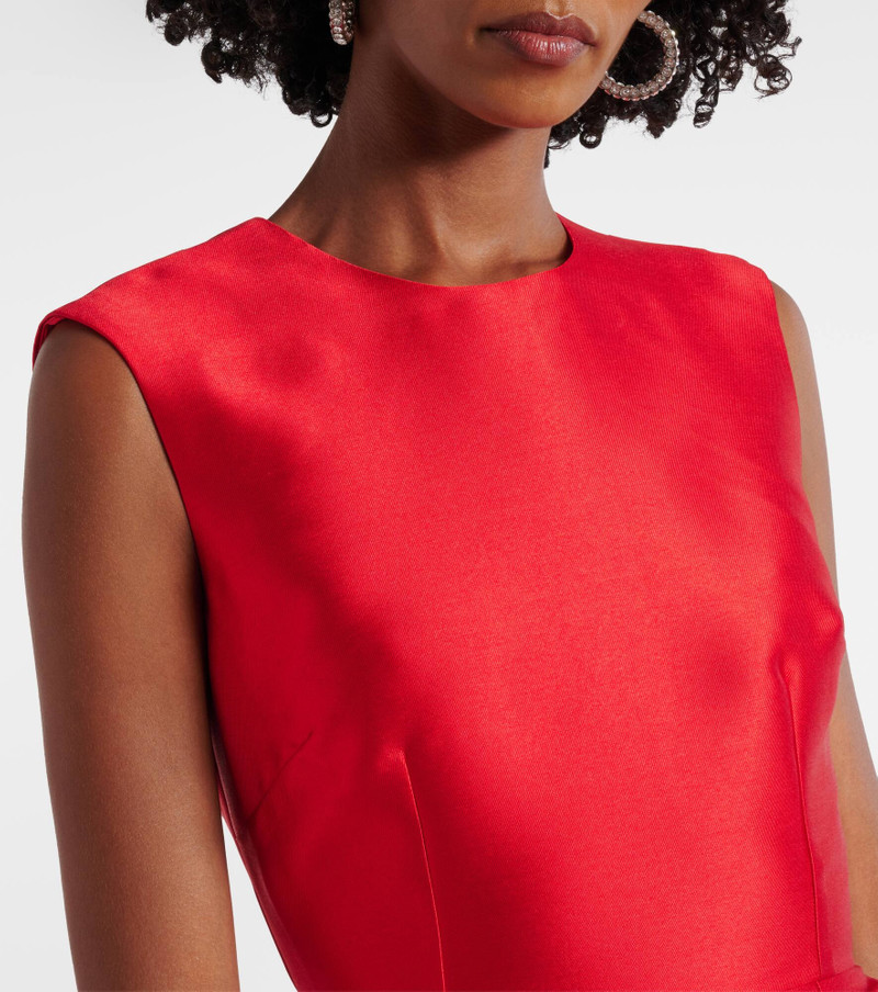 Larsen satin gown 4
