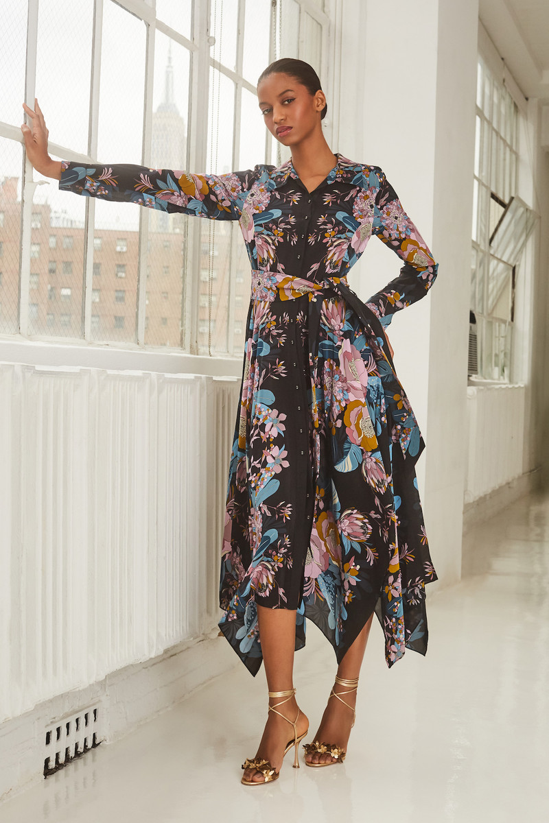 Cara Cara Elliot Dress
Ease, Tailored outlook