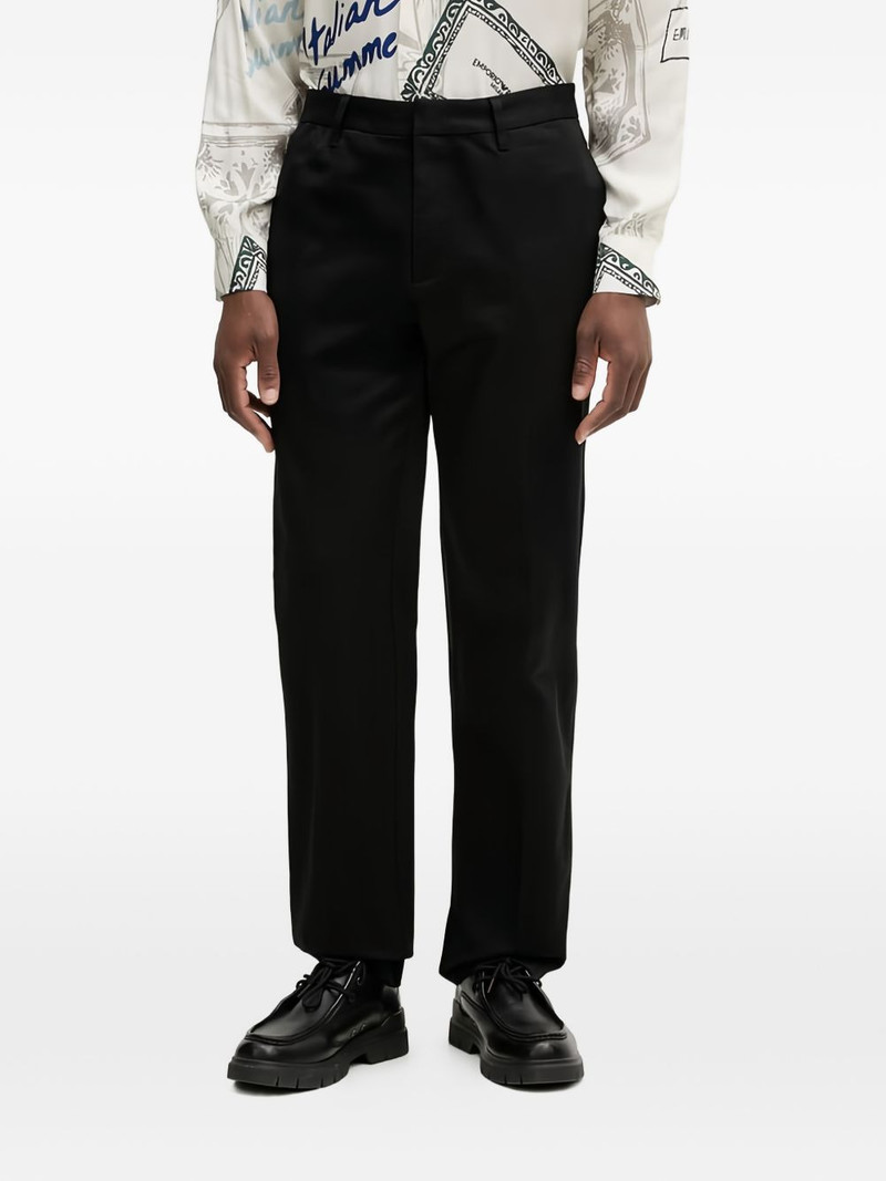 belt-loops trousers 1