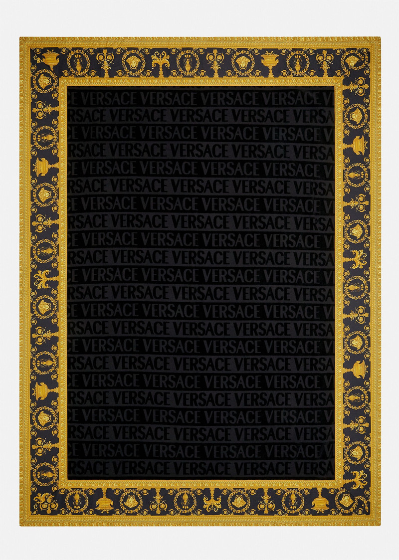 I ♡ Baroque Towel 3