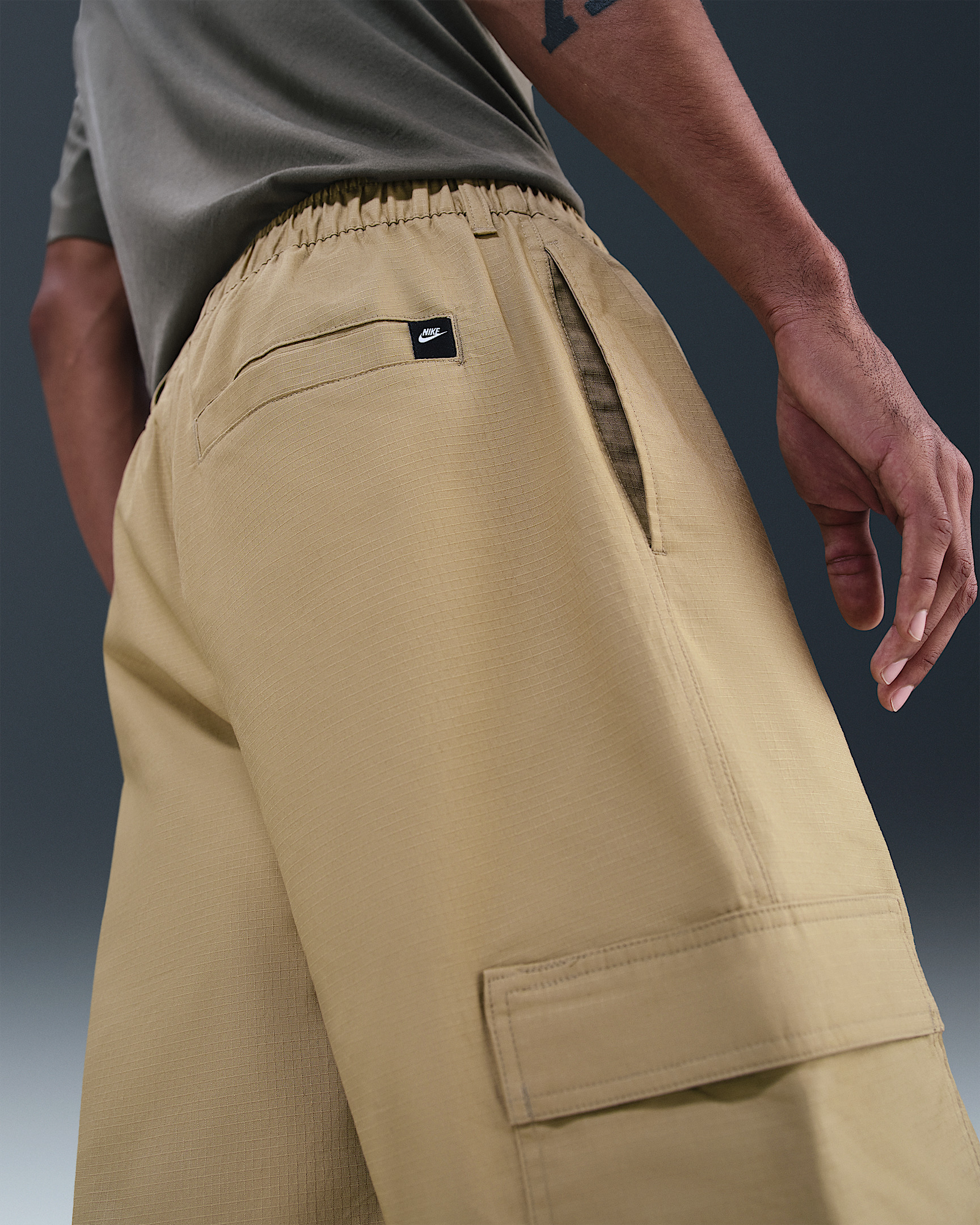 Nike Sportswear Club Men's Woven Cargo Pants - 3