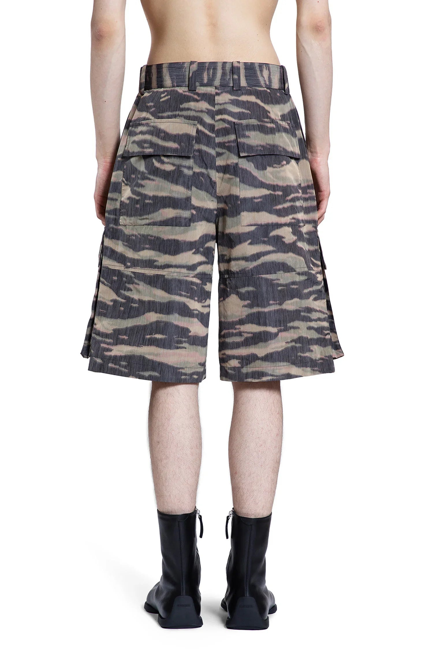Camouflage-Cargo-Shorts - 3