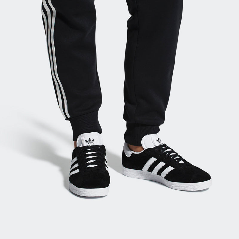 (WMNS) adidas Gazelle 'Core Black' BA9595 - 7