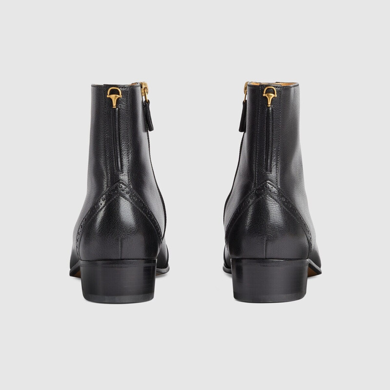 GUCCI Men's ankle boot with half Horsebit outlook