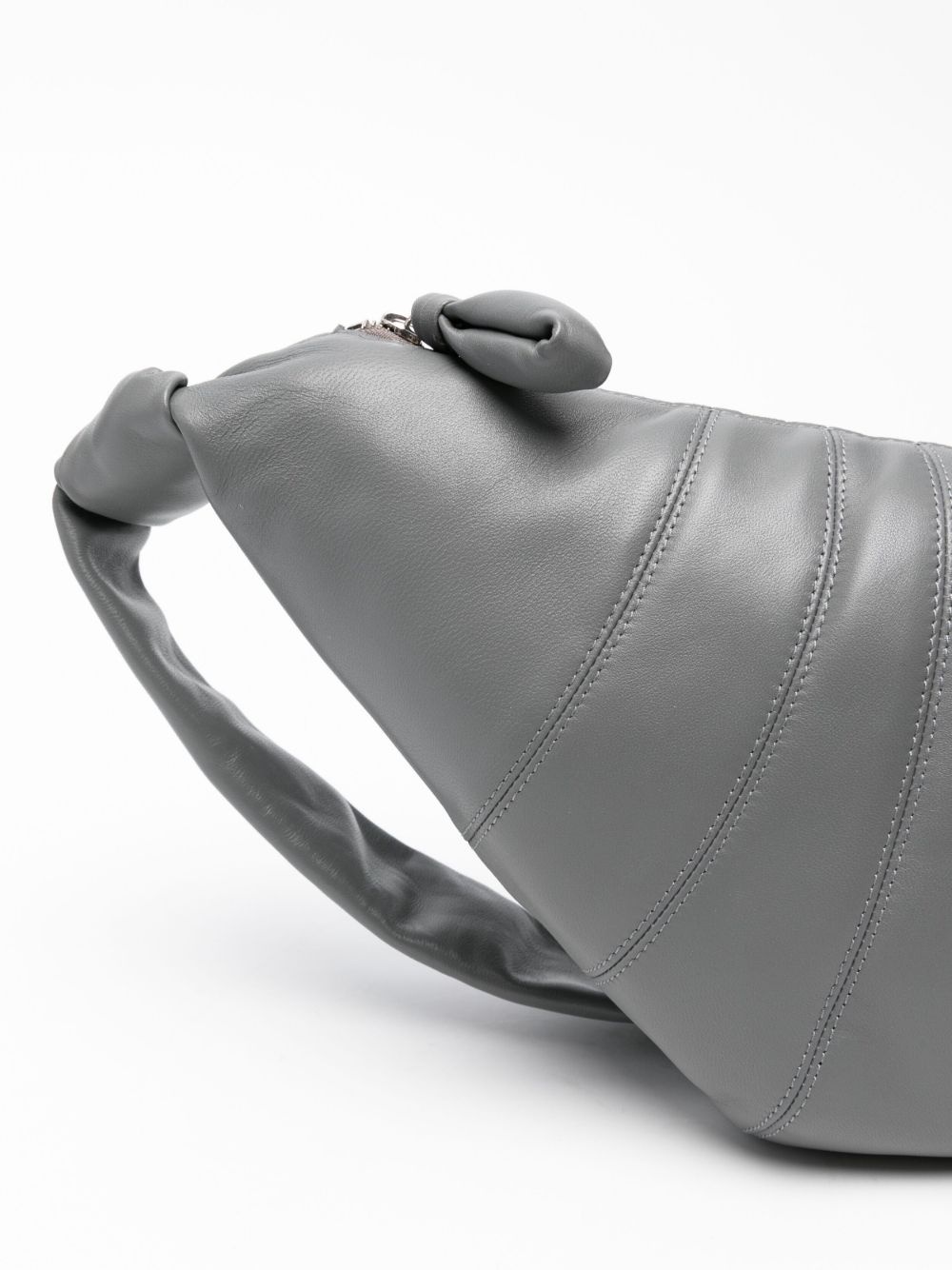 Croissant knot leather shoulder bag - 4