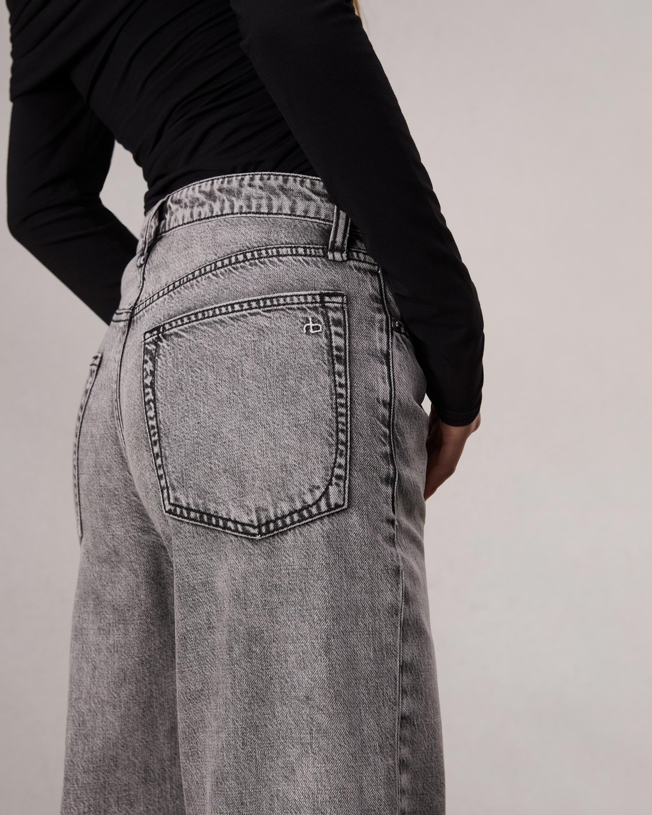 Featherweight Wide-Leg Logan Jean
Featherweight Denim - 6