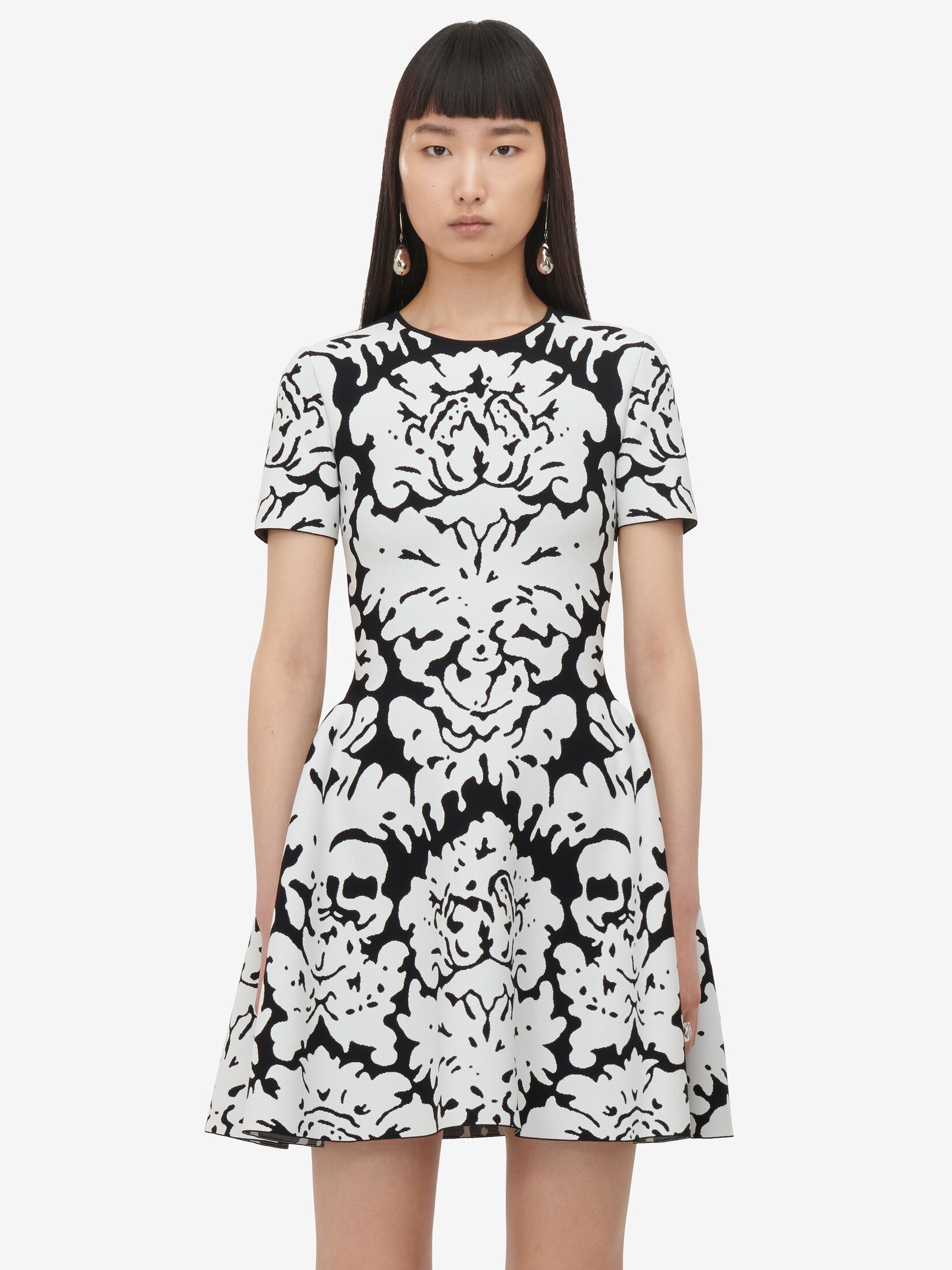 Women's Damask Jacquard Mini Dress in Black/white - 5