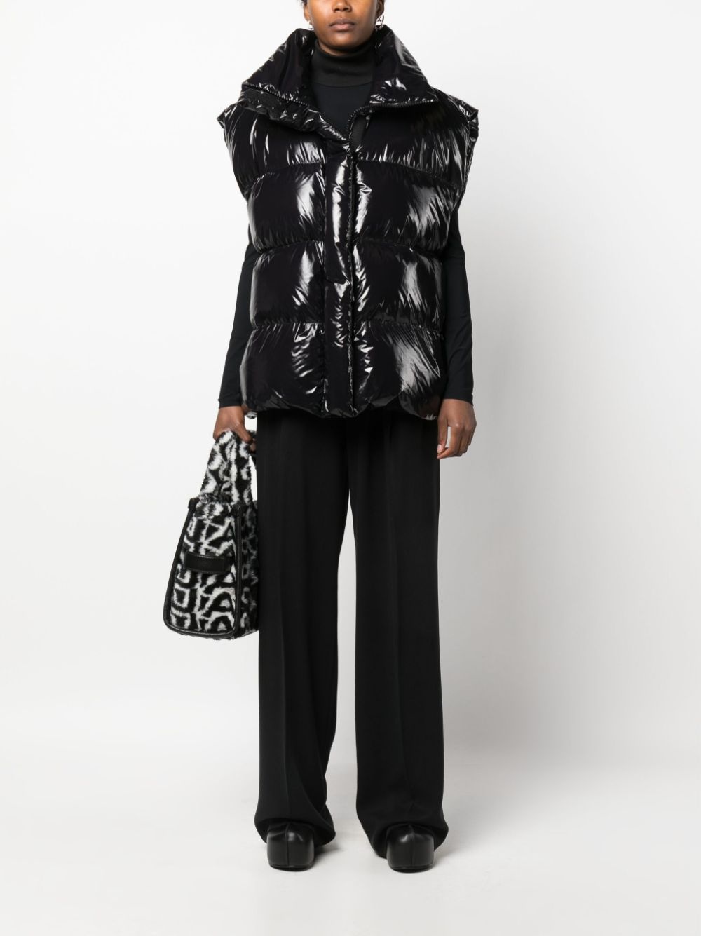 glossy padded zip-up gilet - 2