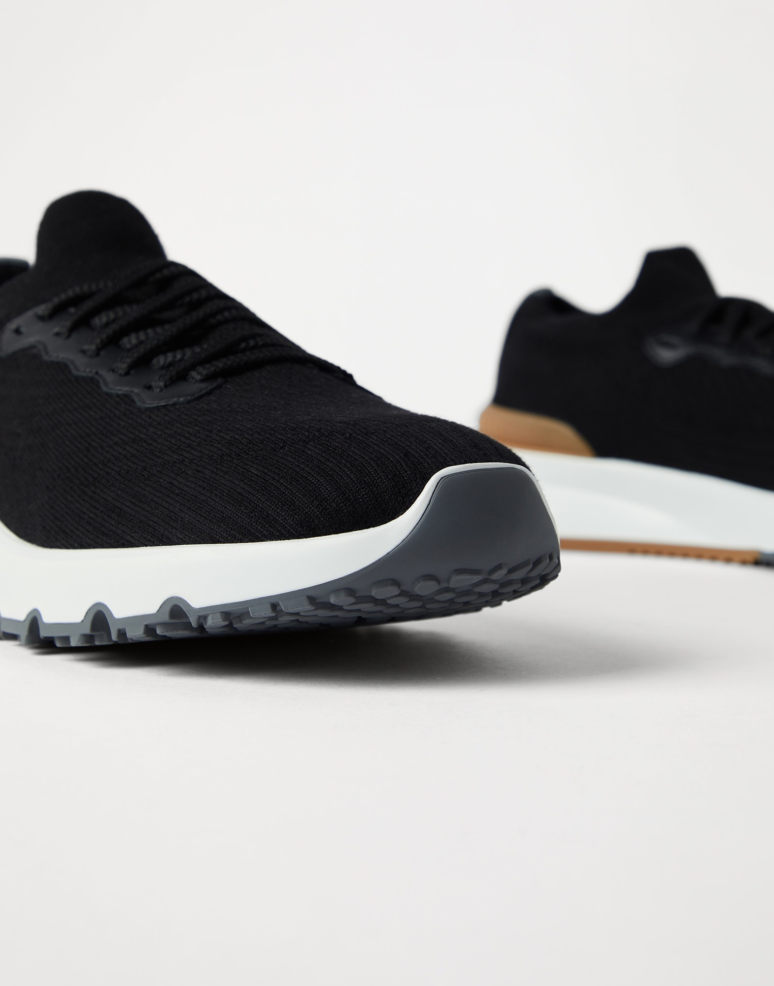 Cotton knit and semi-polished calfskin runners - 3