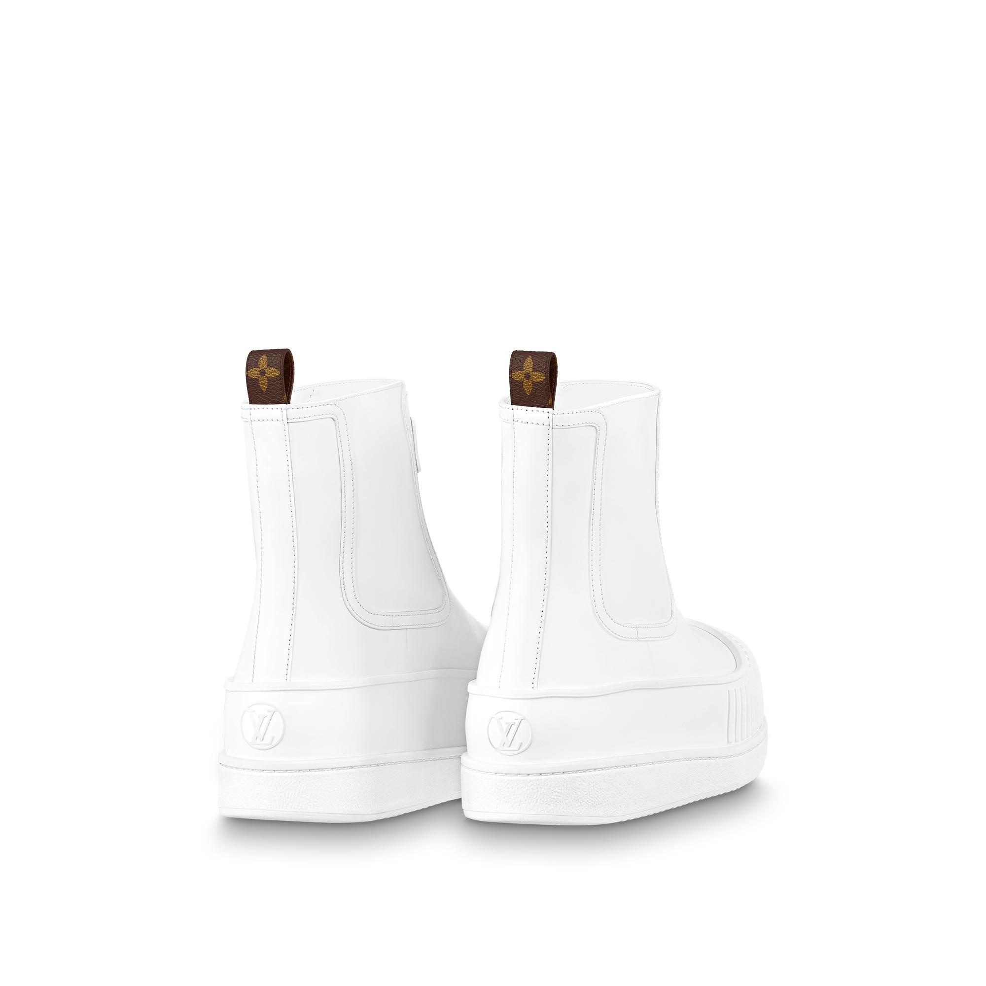 Polar Flat Ankle Boot - 5