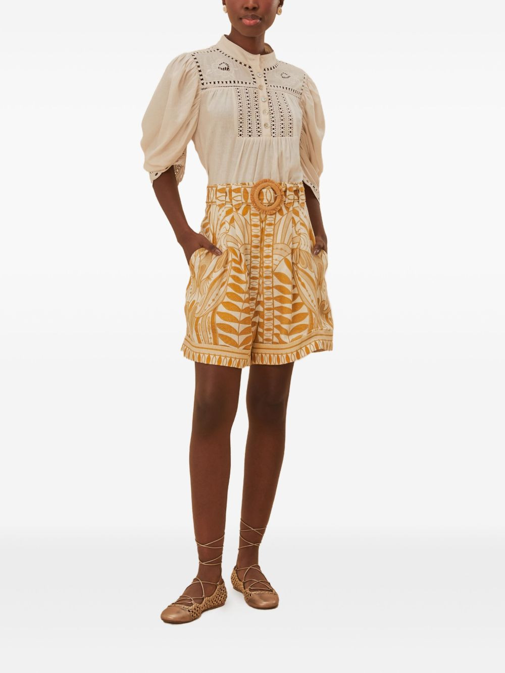 leaf-print belted knee-length shorts - 2