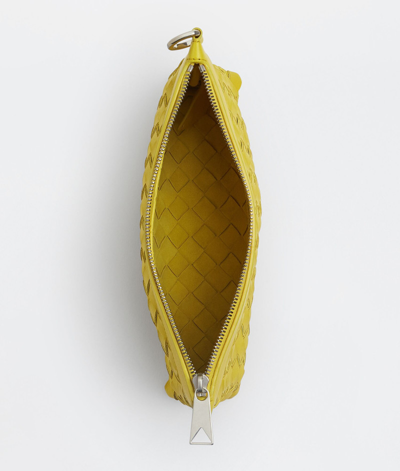 Bottega Veneta classic intrecciato outlook