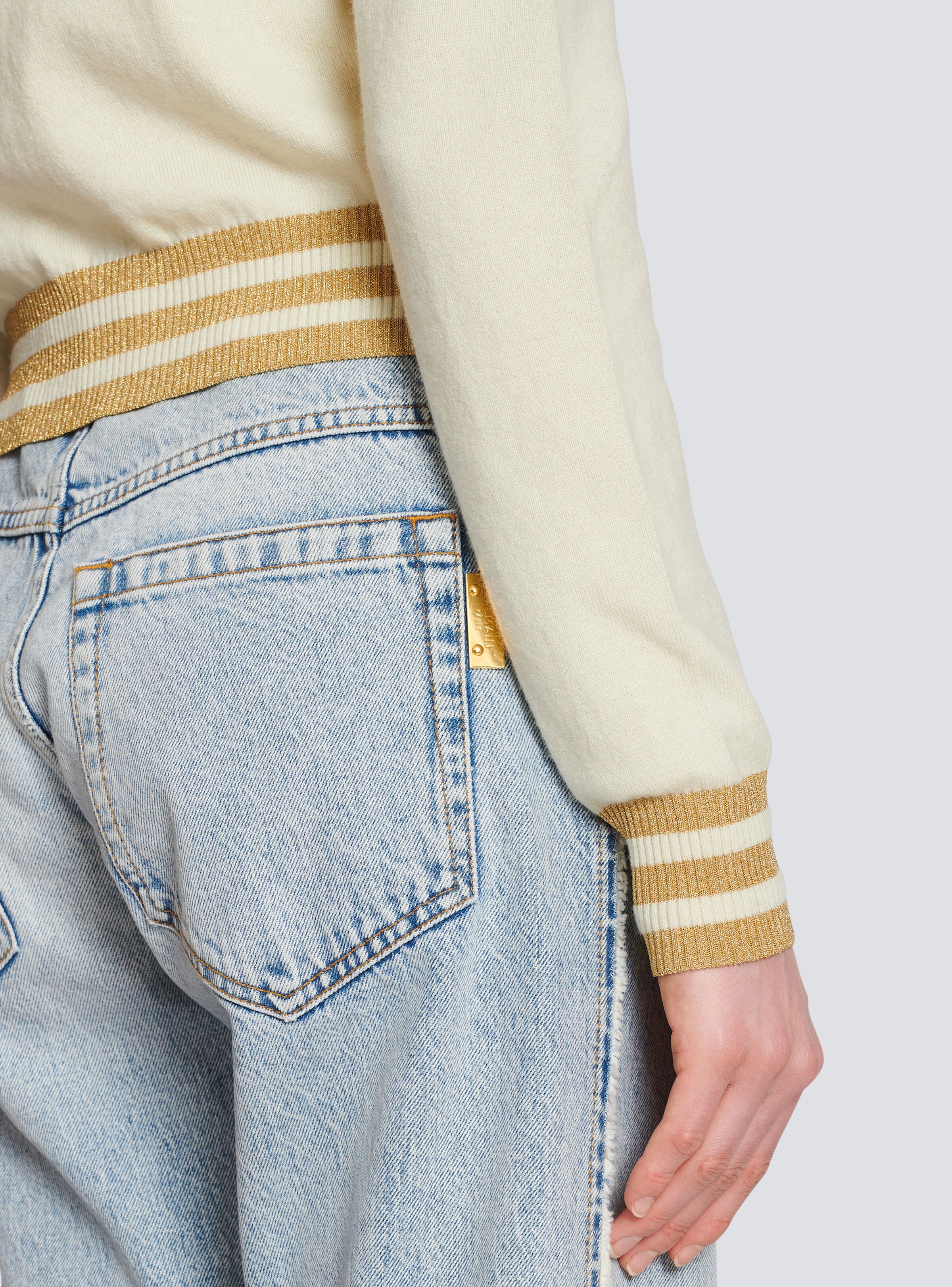 Cropped wool jumper with Balmain logo - 8