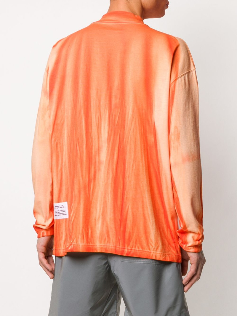 stonewashed turtleneck 상단 4