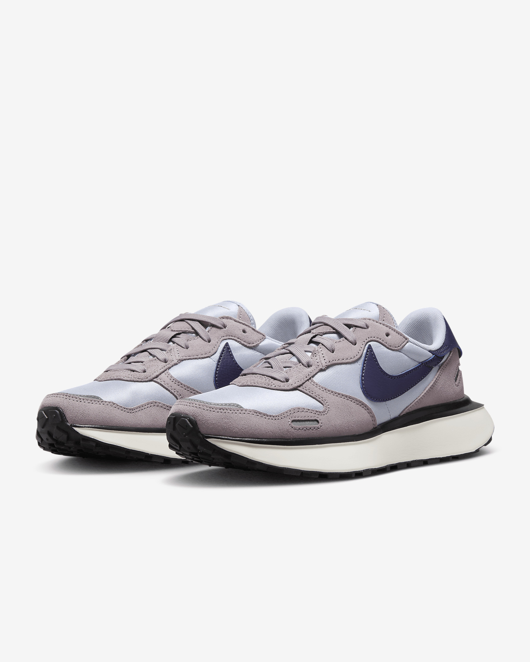 Nike Phoenix Waffle Women's Shoes - 5