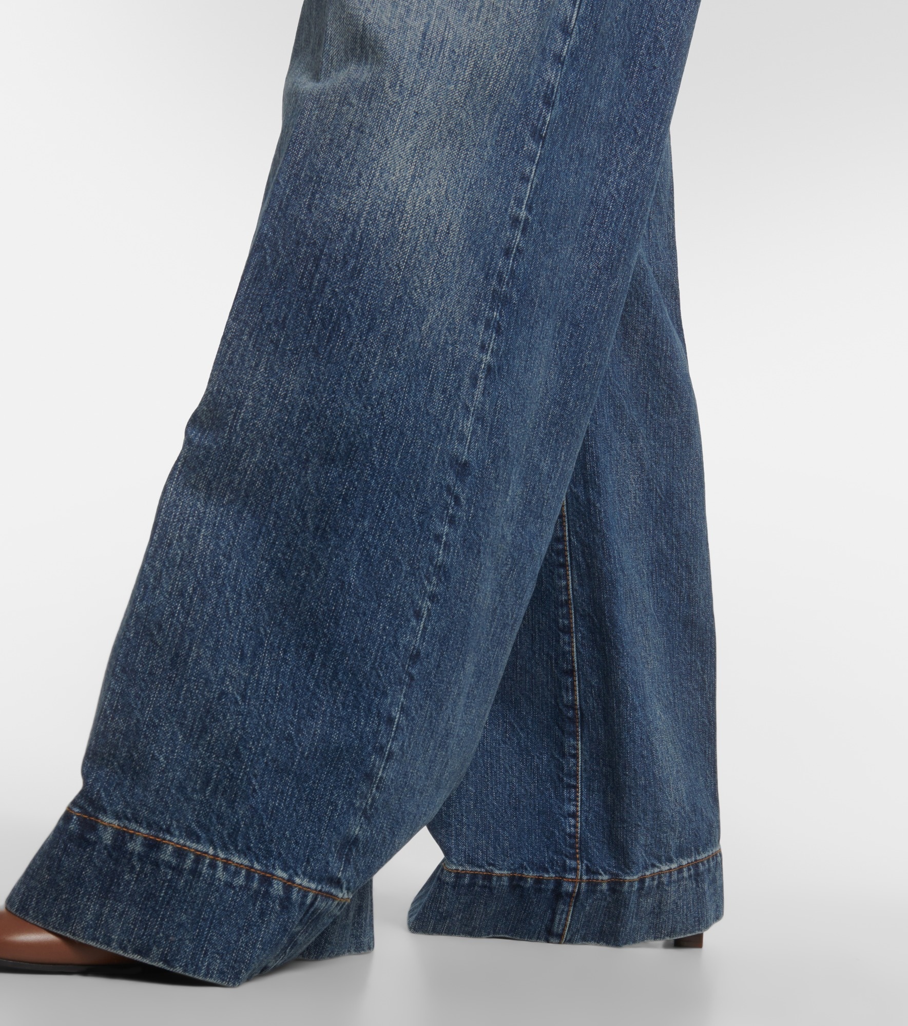High-rise wide-leg jeans - 5