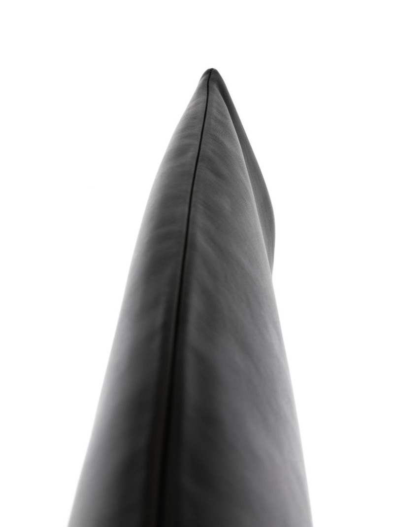 knee-length leather boots 4