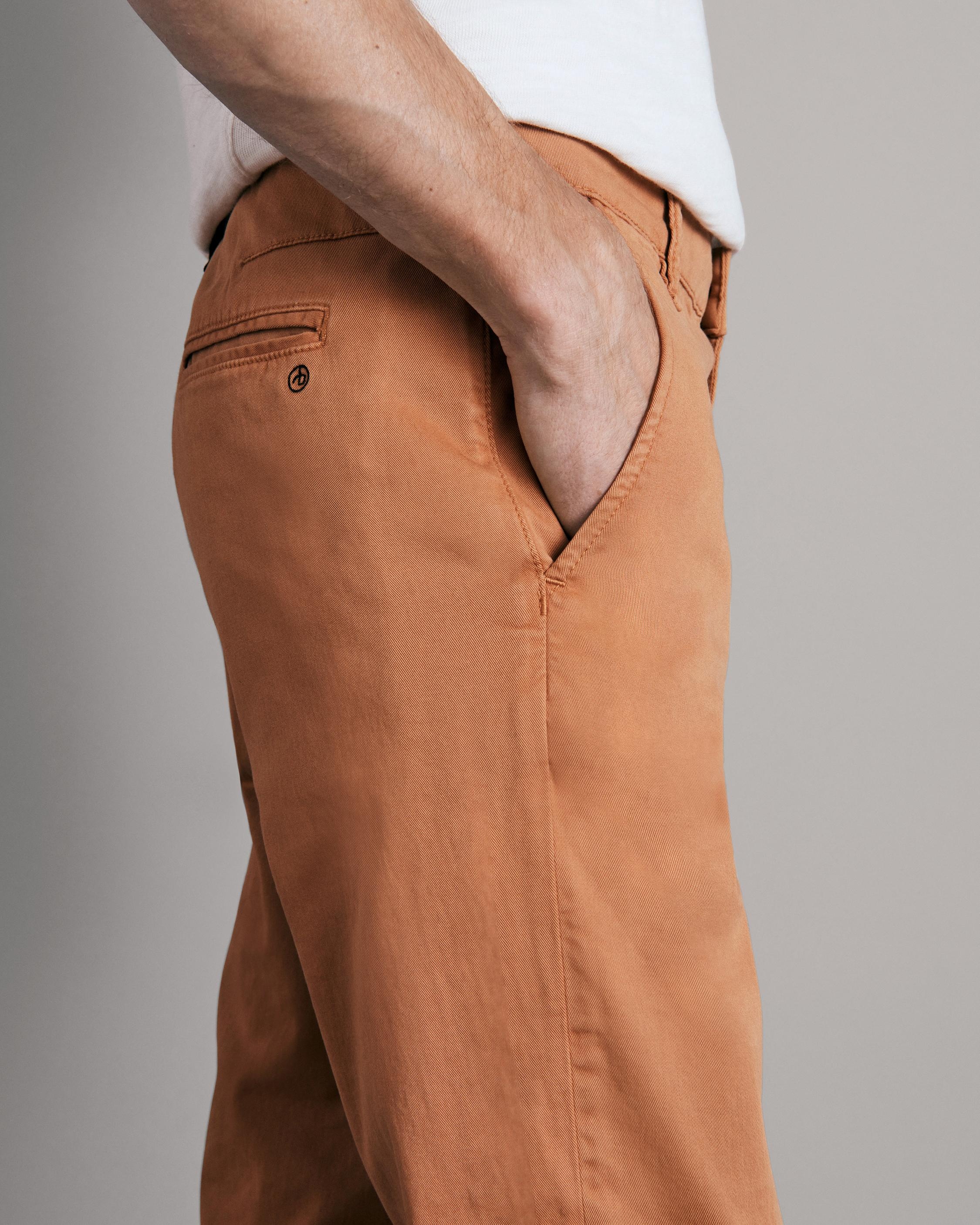 Fit 2 Stretch Twill Chino
Slim Fit Pant - 6