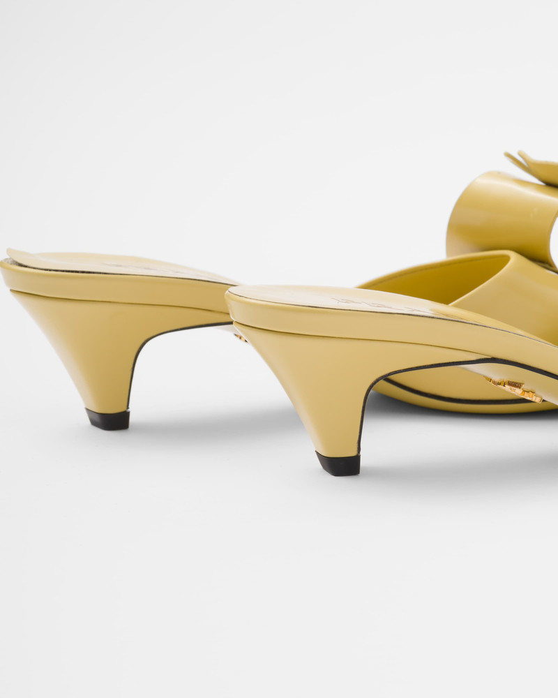 Brushed leather sandals 6