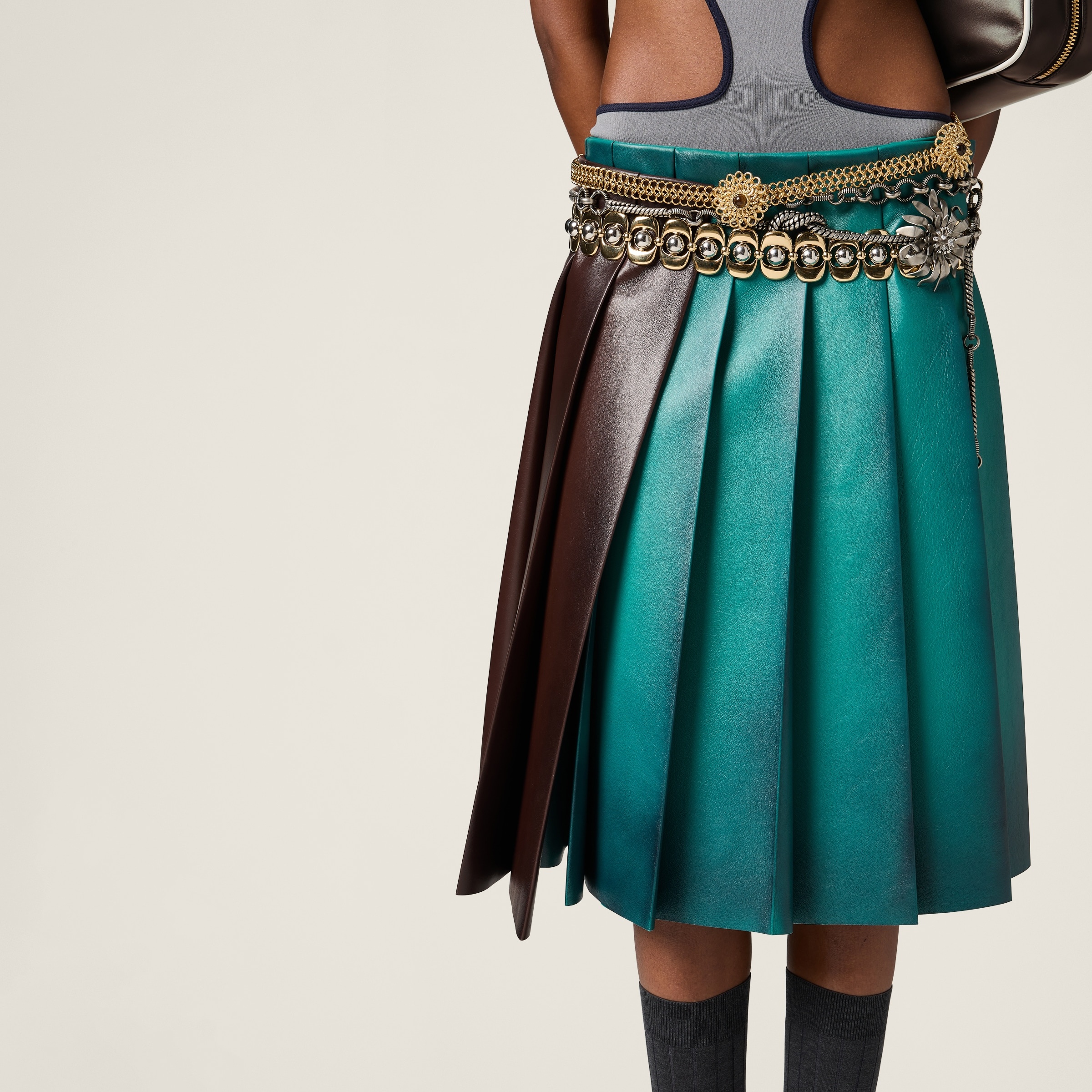 Pleated nappa leather skirt - 5
