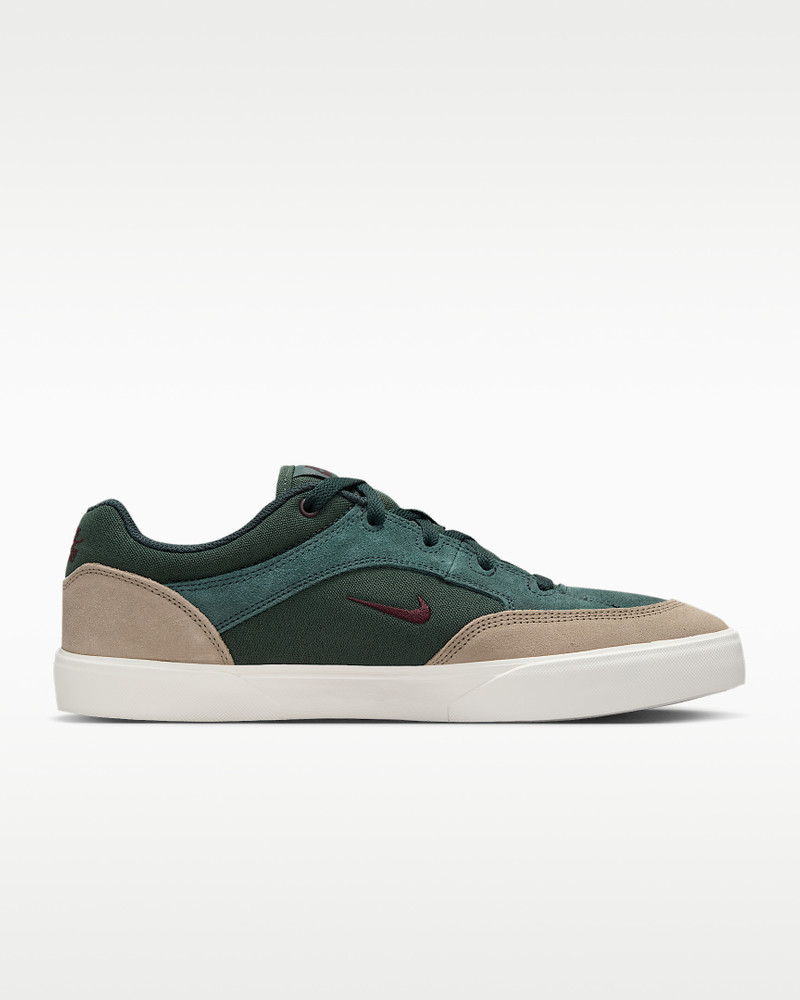 Nike SB Malor Skate Shoes 3