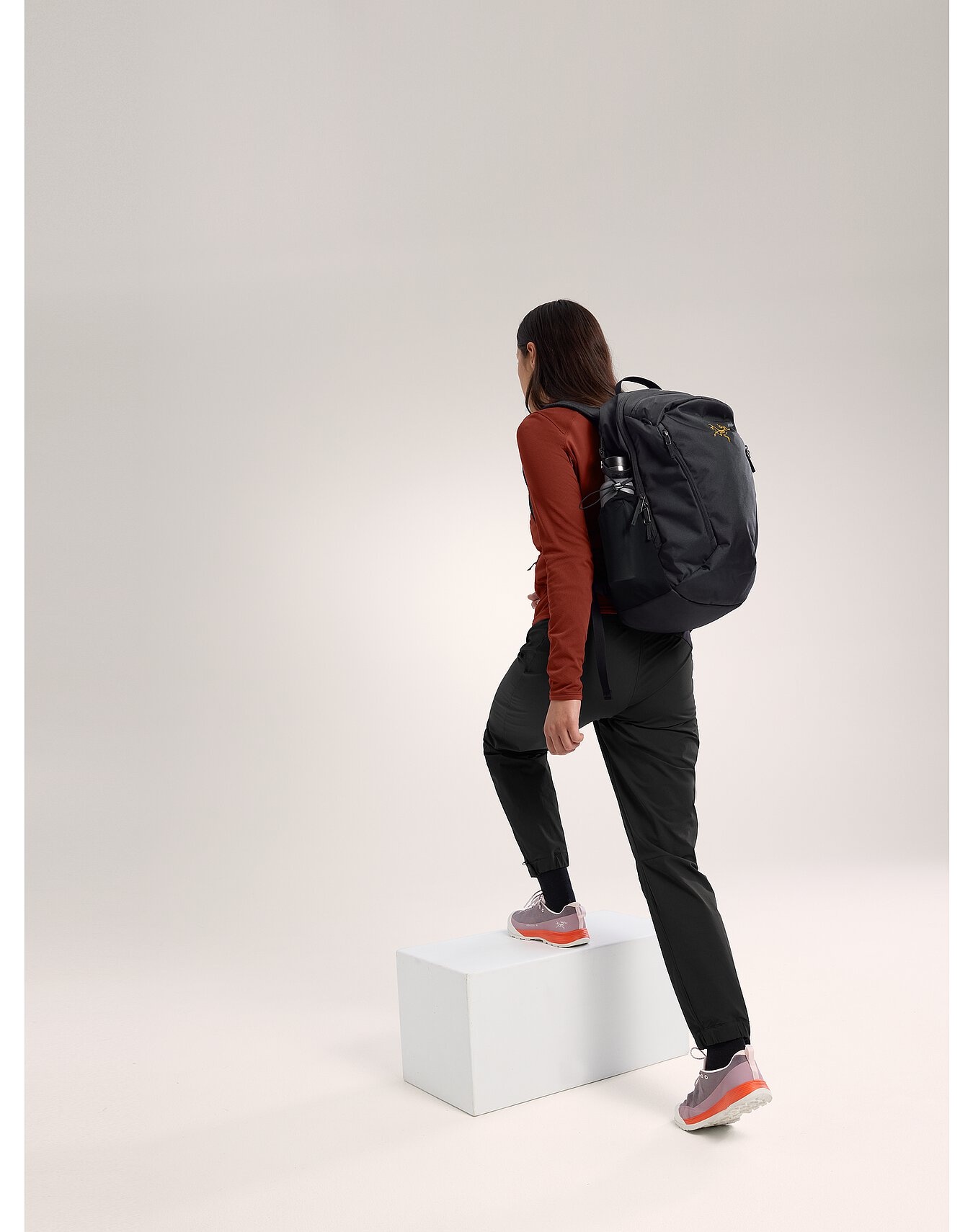 Mantis 16 Backpack - 8