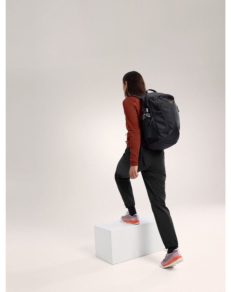 Mantis 16 Backpack 8