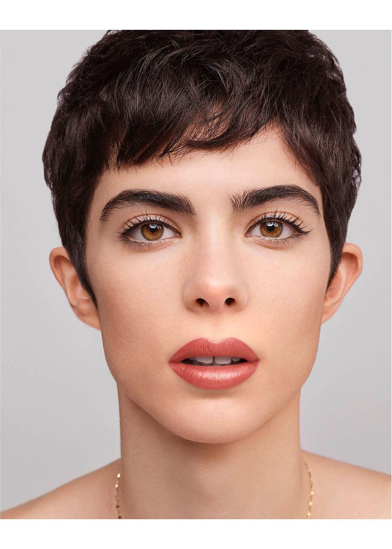 Carolina Herrera The Lipstick Sheer 4