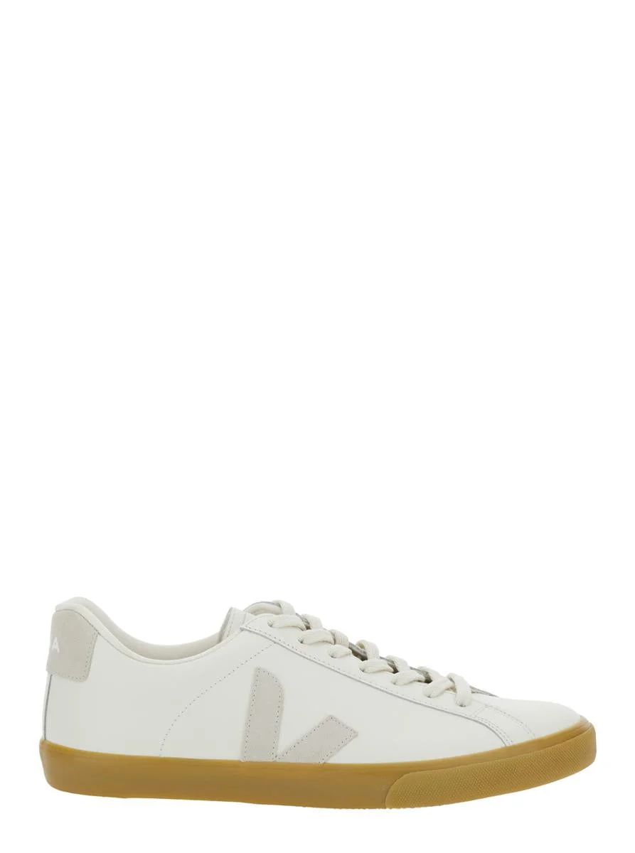 Veja 'Esplar' White Low Top Sneakers With Contrasting Heel With Logo Lettering And Logo Patch On The - 1