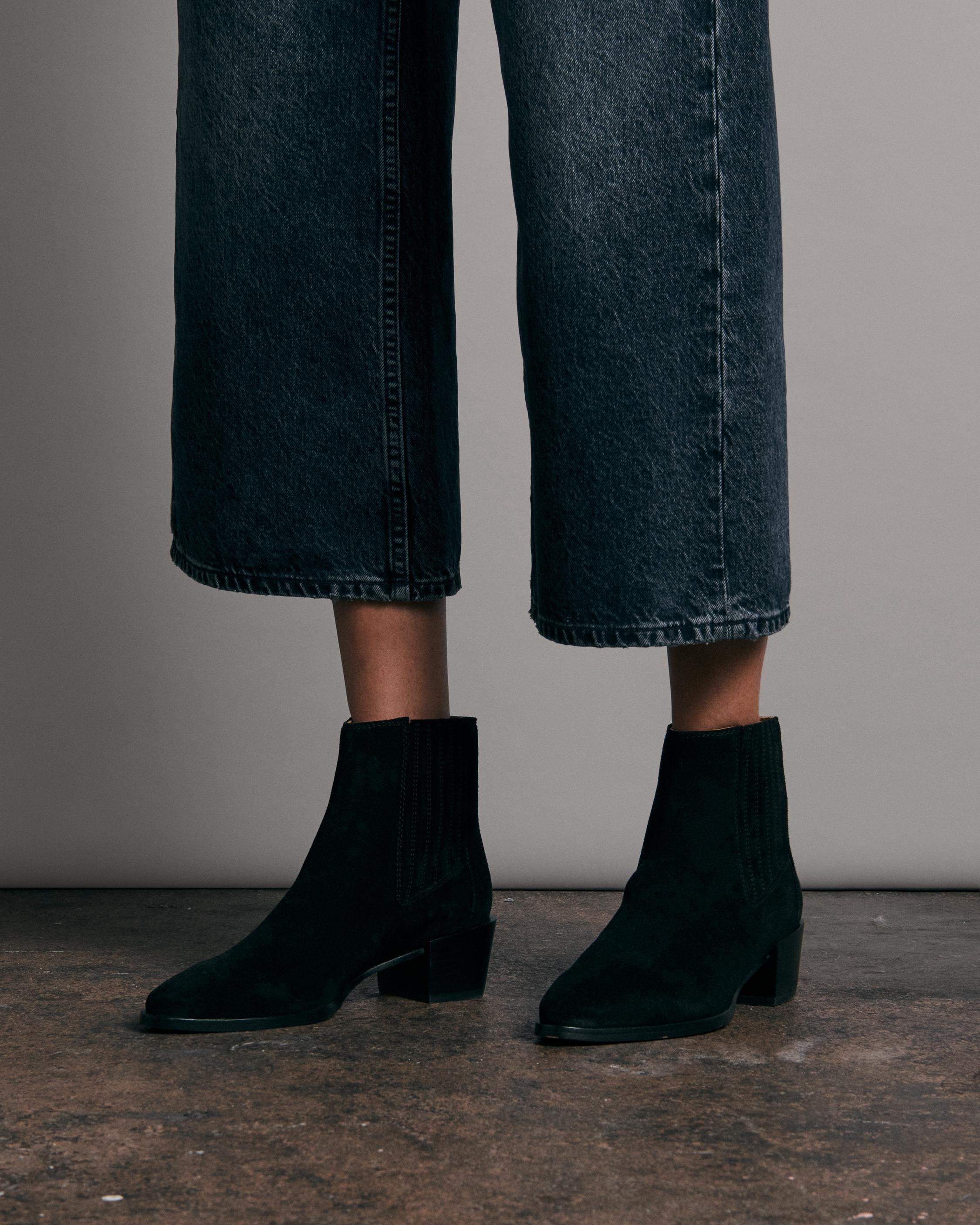 Rover Boot - Suede
Chelsea Boot - 2