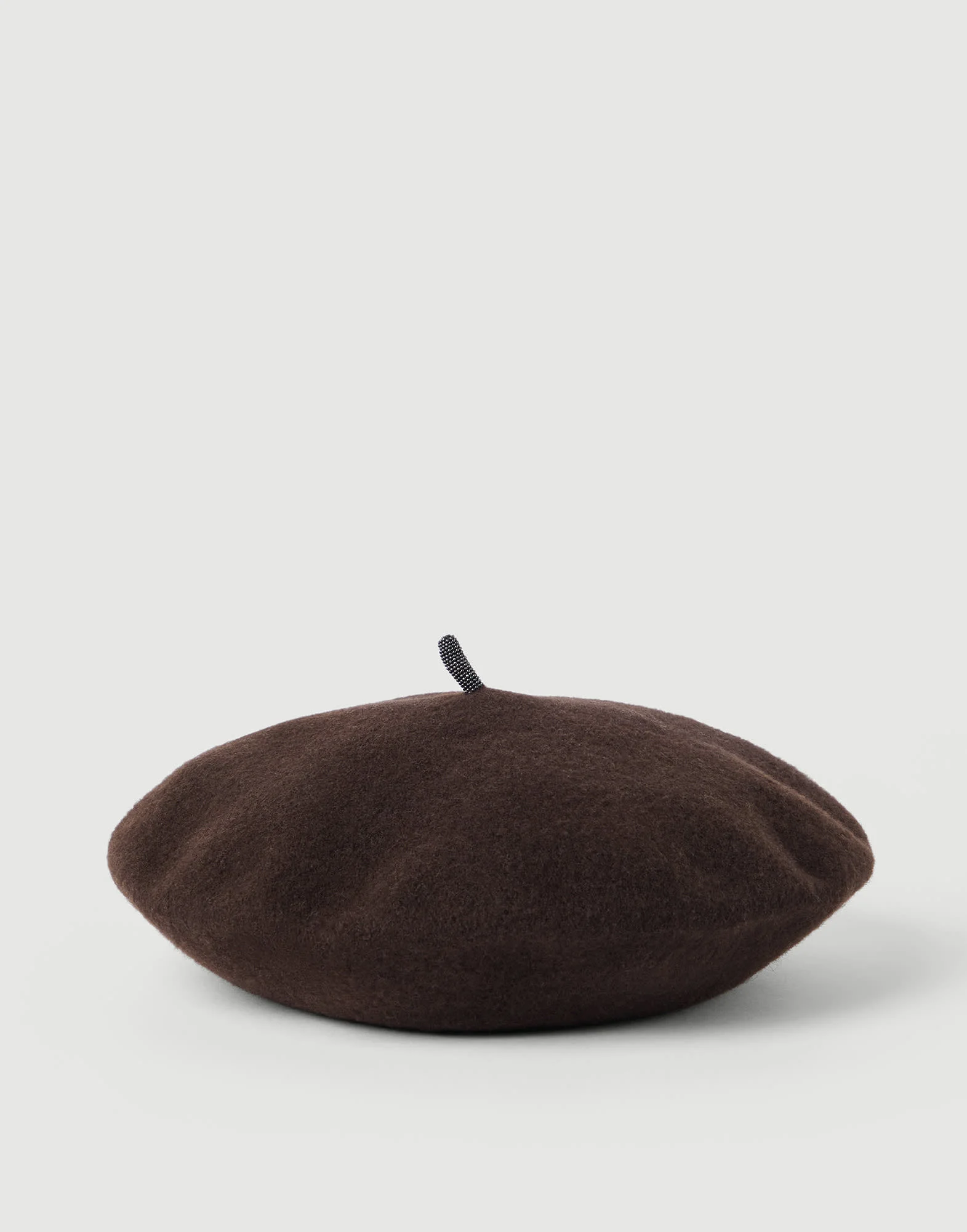 Wool beret with precious detail - 1