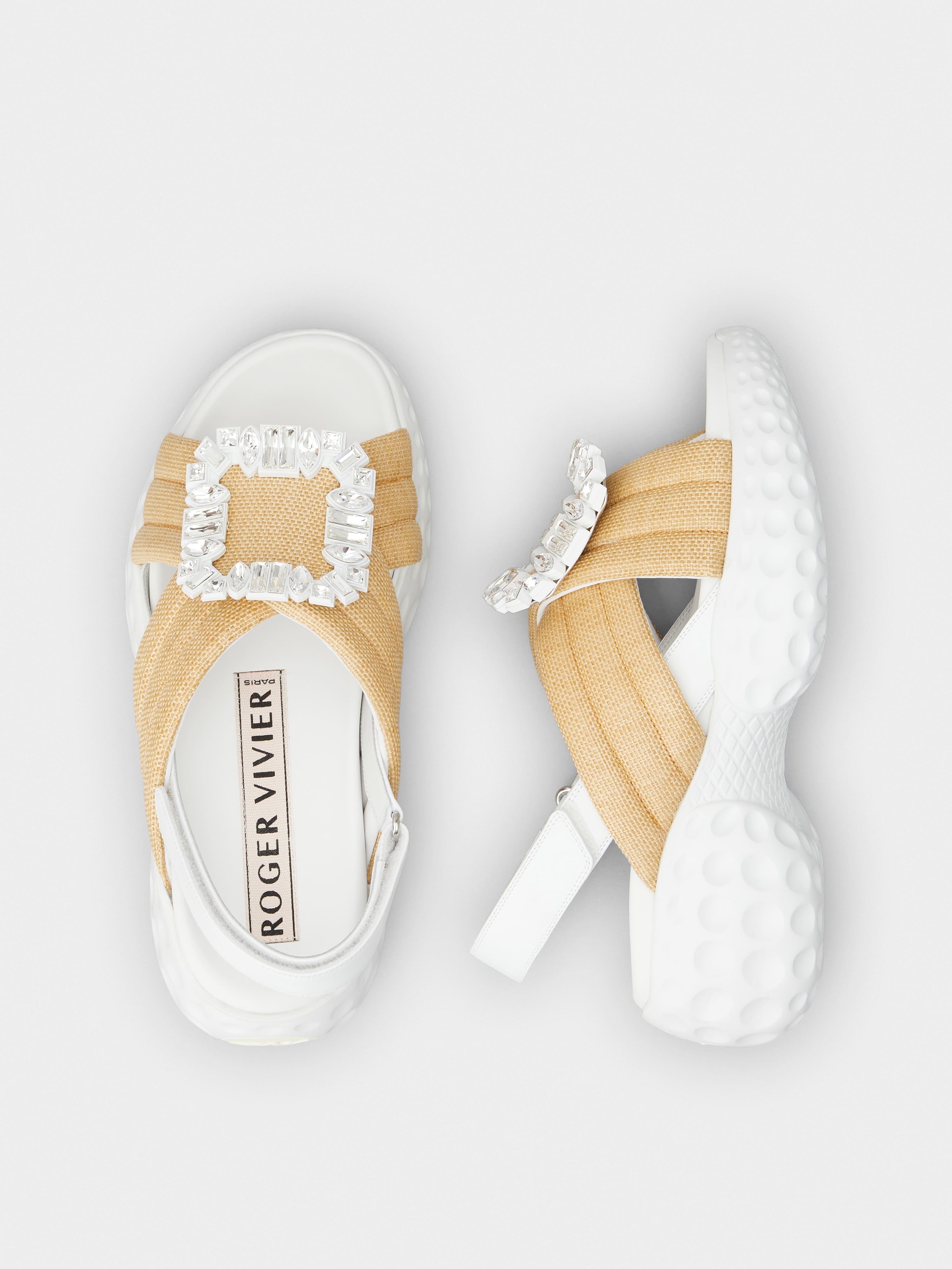 Viv' Run Light Strass Buckle Sandals in Fabric - 4