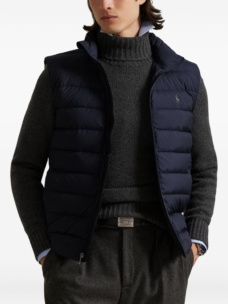 padded sleeveless gilet 3