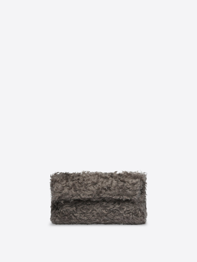 Dries Van Noten FLUFFY CLUTCH outlook