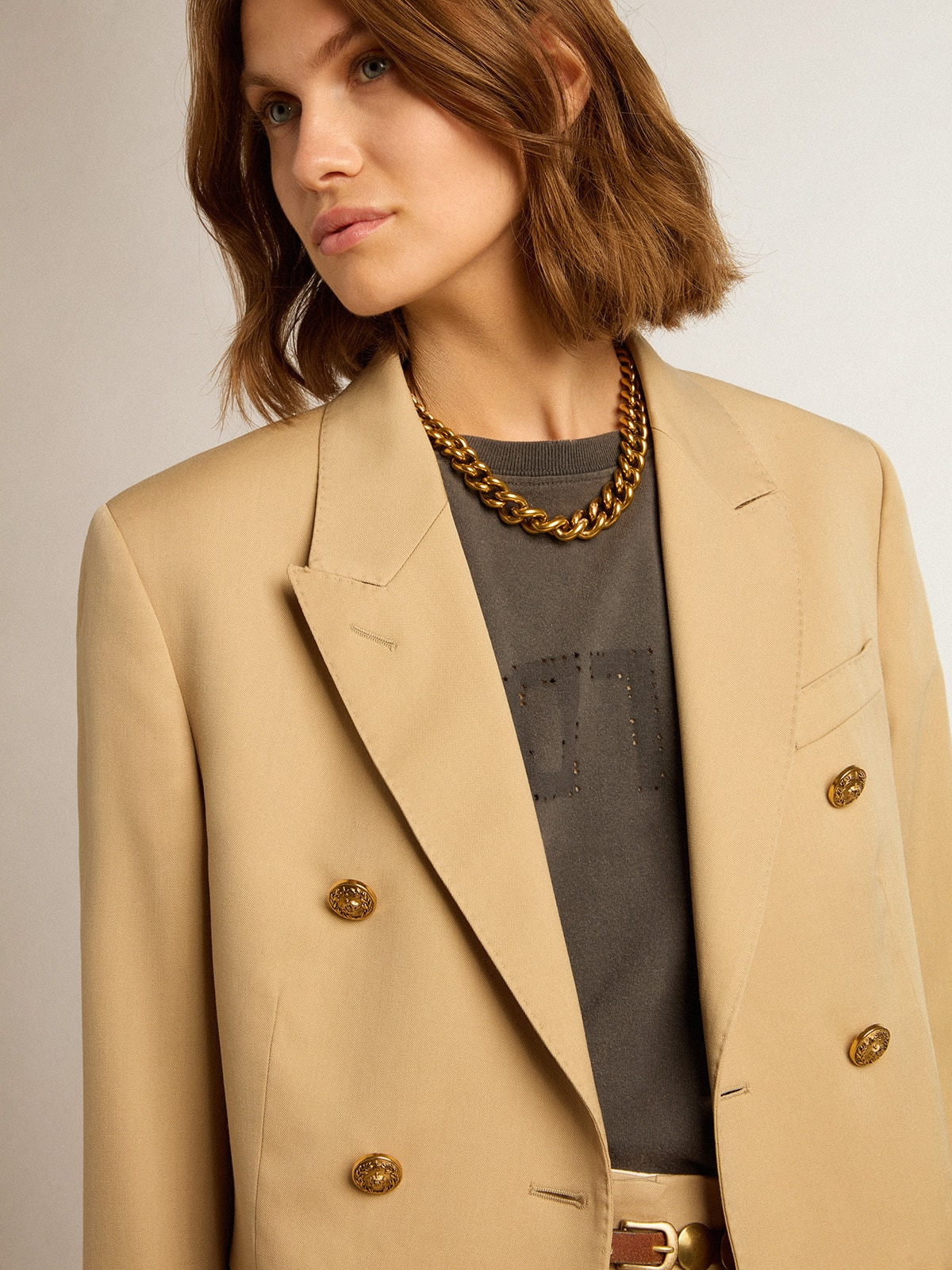 Women’s double-breasted blazer in sand with gold heraldic buttons - 2