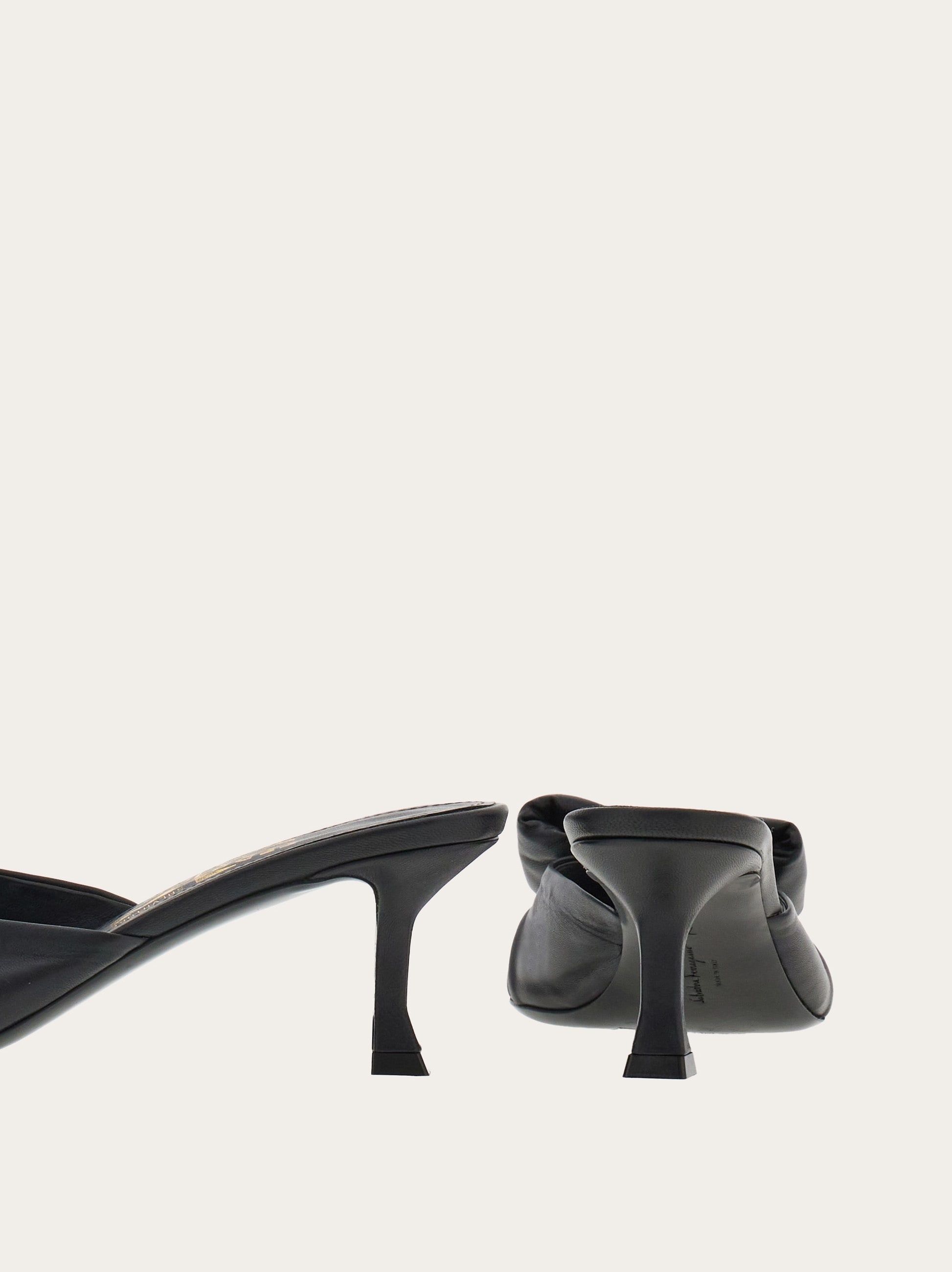 Padded Vara bow slide - 7