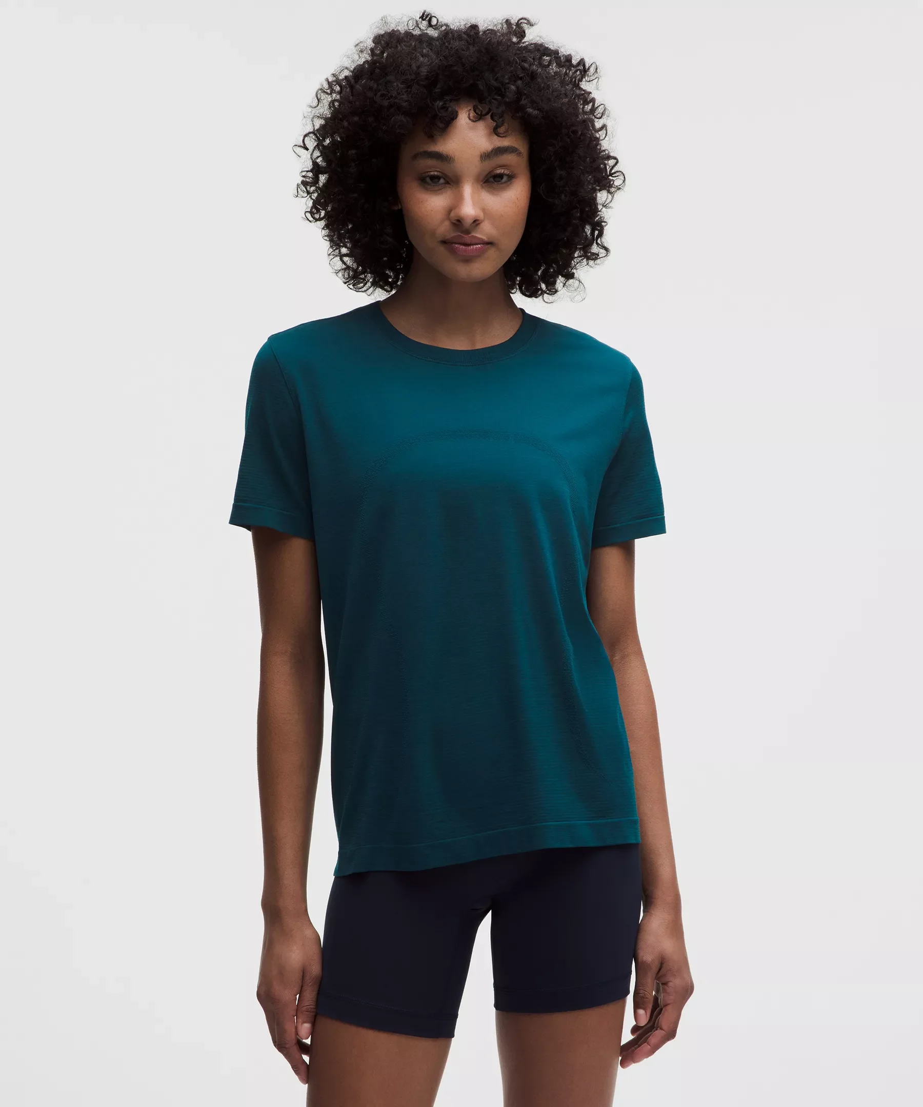 Swiftly Relaxed Short-Sleeve Shirt *Hip Length - 1