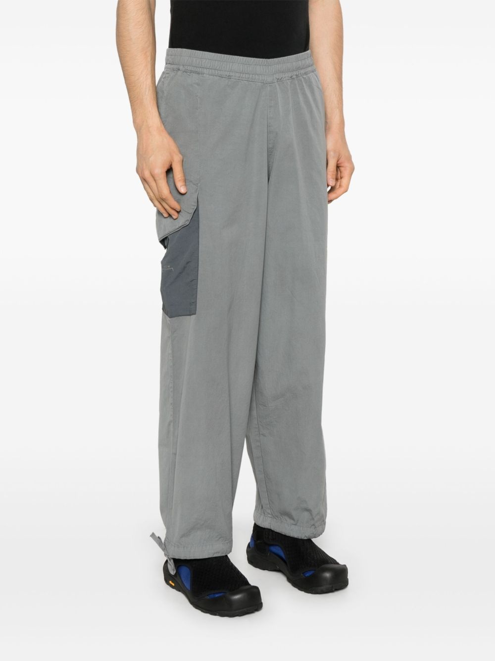 logo-print trousers - 3
