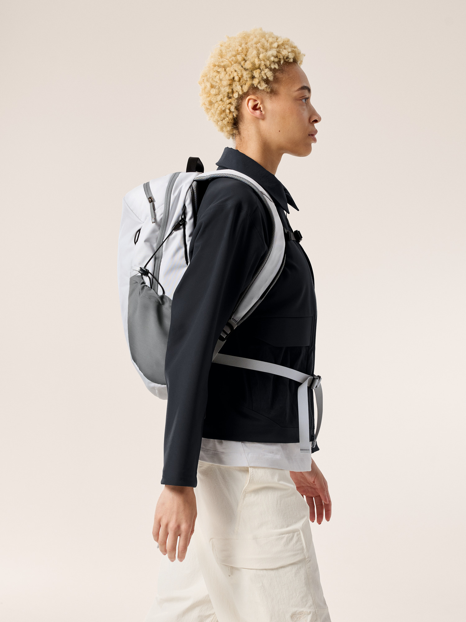 Mantis 16 Backpack - 6