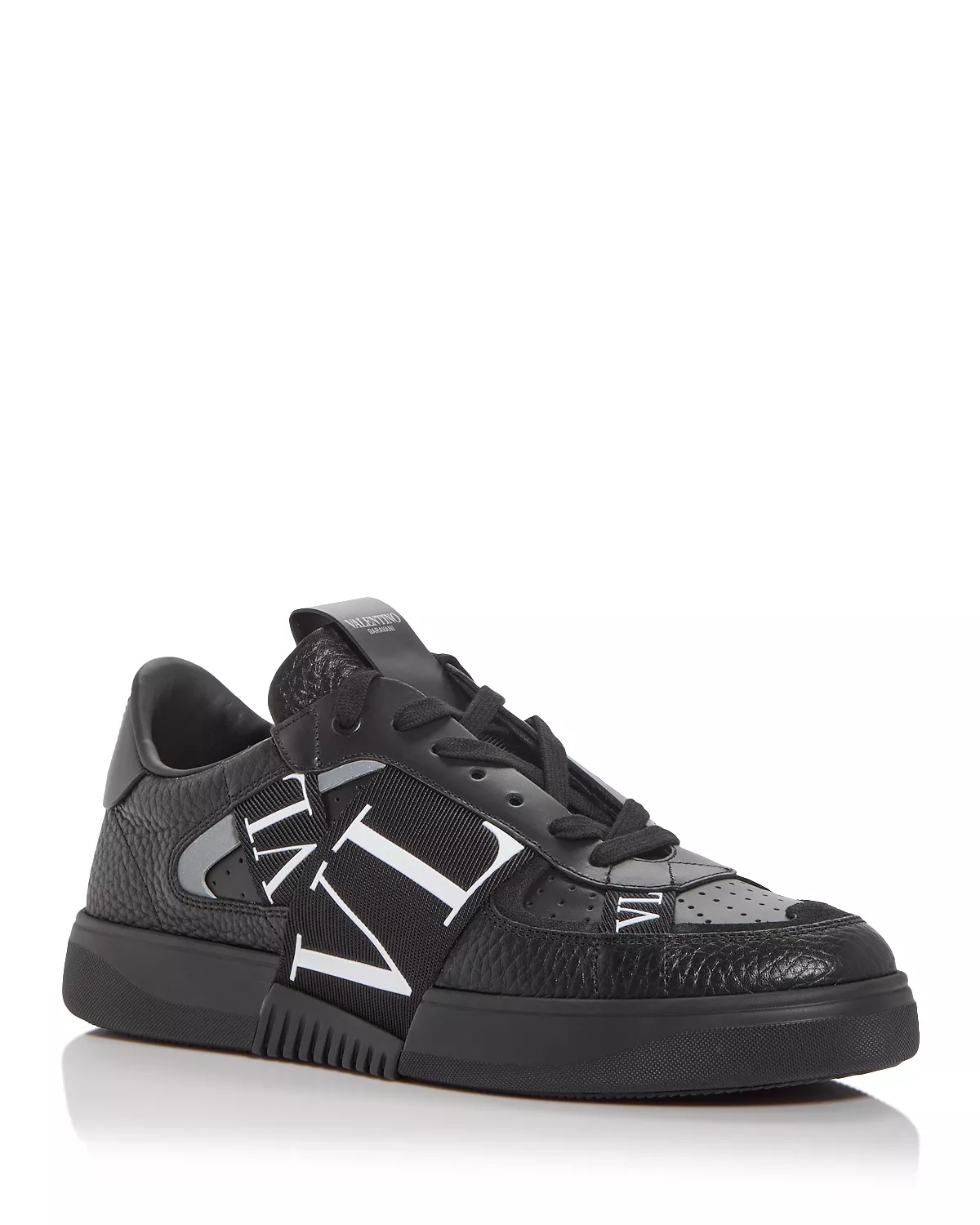 Men's Low Top Sneakers - 1