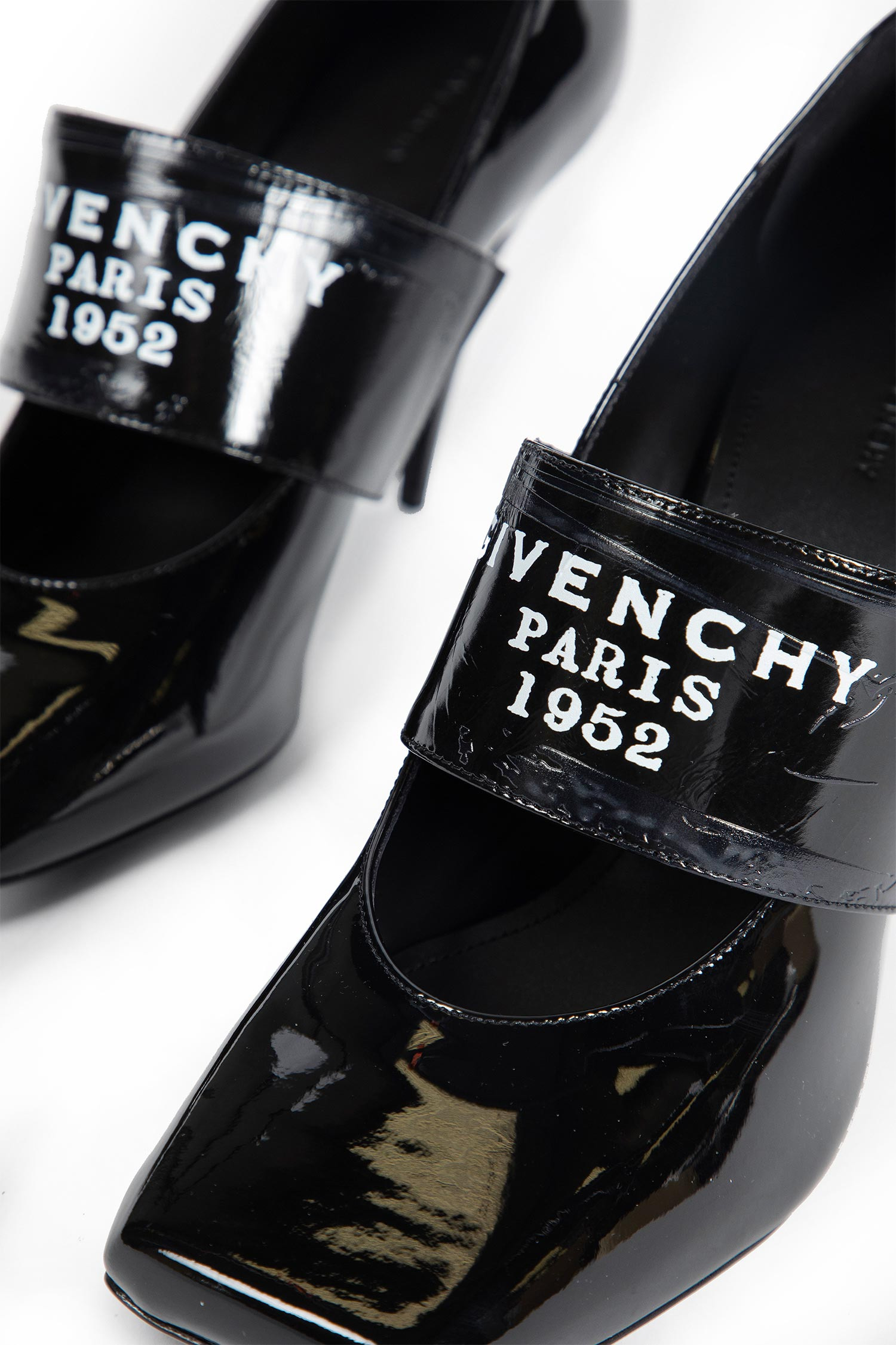 Sliced Square Tape Pumps - 7