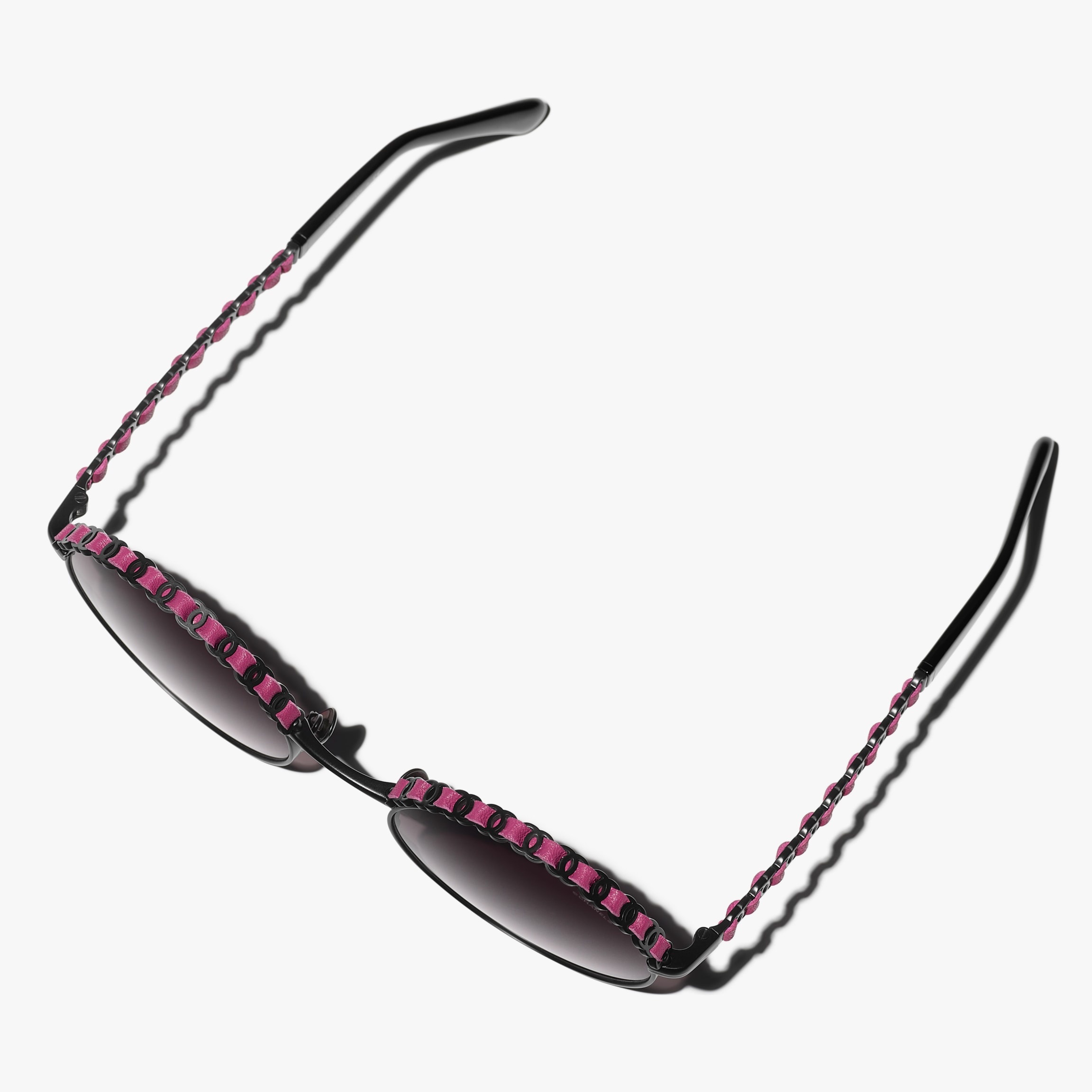 Round Sunglasses - 4