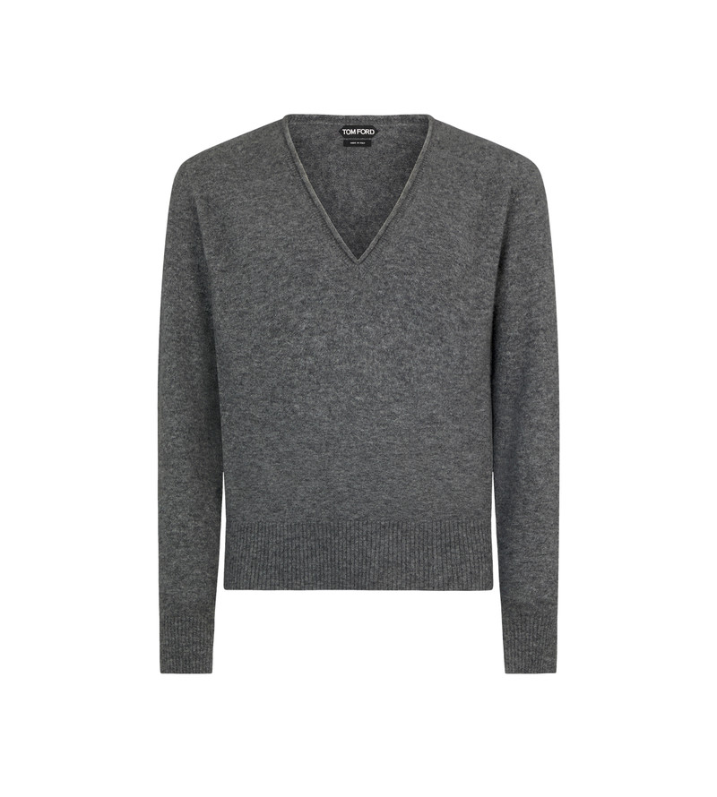 LIGHTWEIGHT CASHMERE SILK V NECK 1