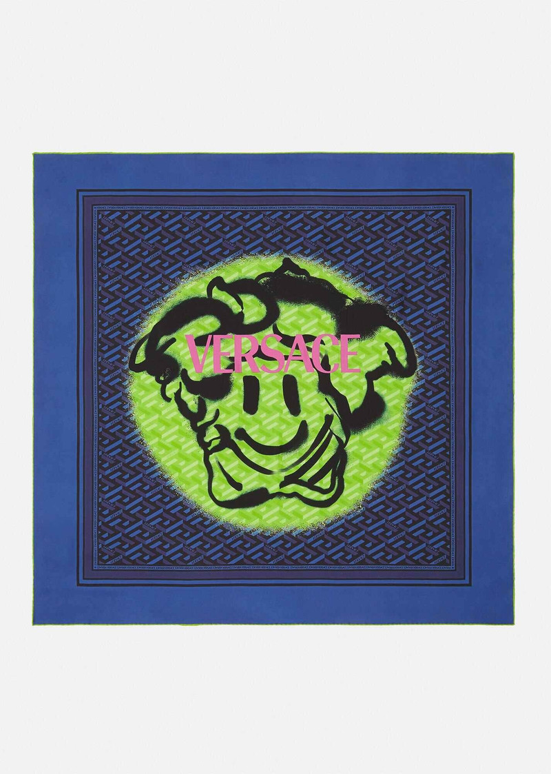 Medusa Tag Silk Foulard 1