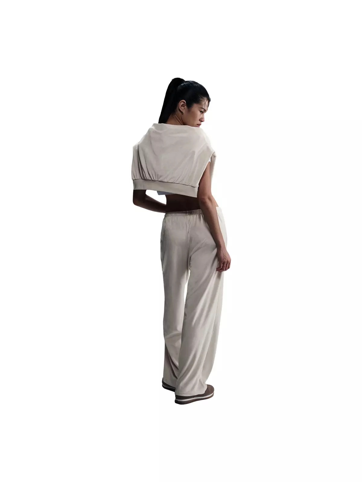 Women's Sportswear Chill Knit Mid-Rise Velour Pants - Light Brown - 4