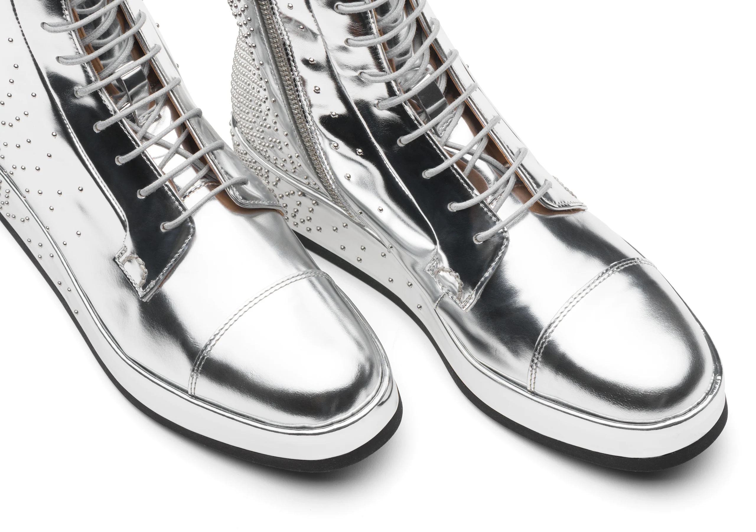 Alexandra k
Mirror Calf Leather Lace-up Boot Stud Silver - 4