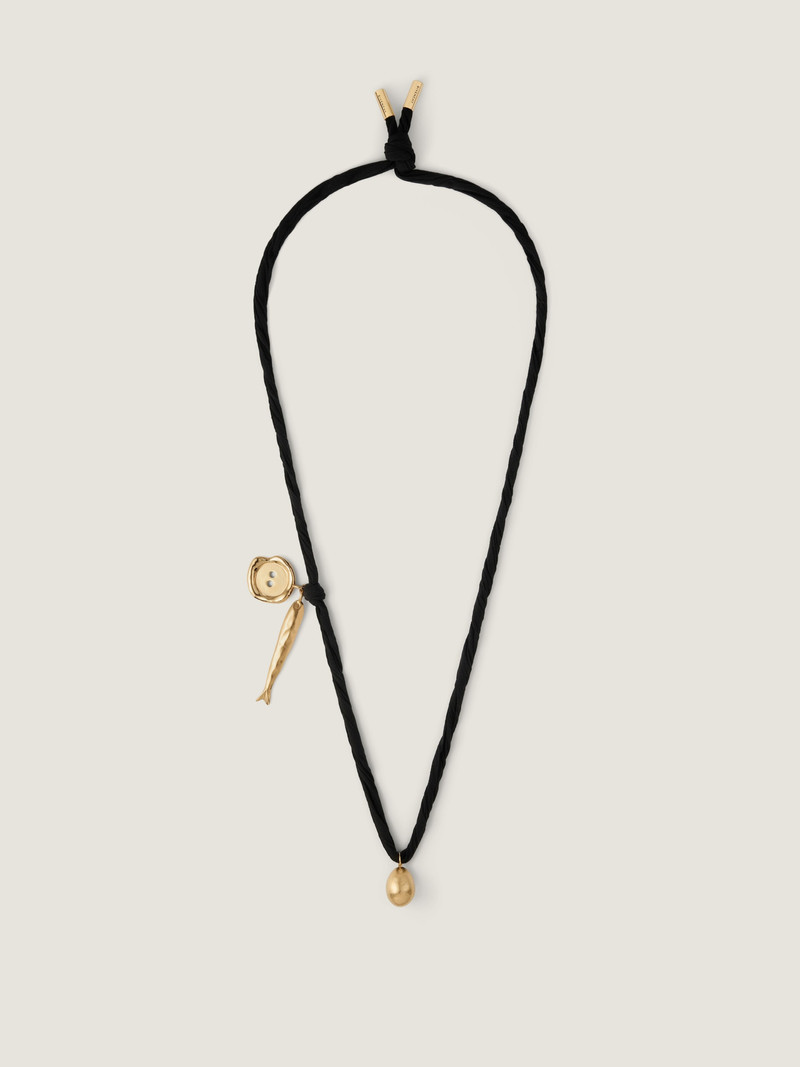 LUCKY CHARMS NECKLACE IN SILK AND METAL 1